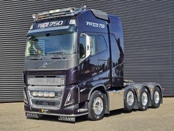FH 16 750 / 8x4 / 245.000 kg / RETARDER /